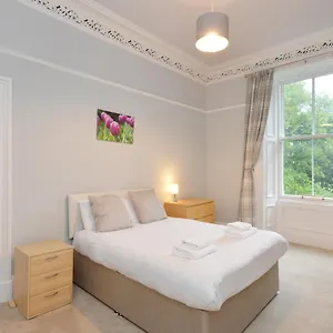  Apartment By The Meadows, Close To Centre