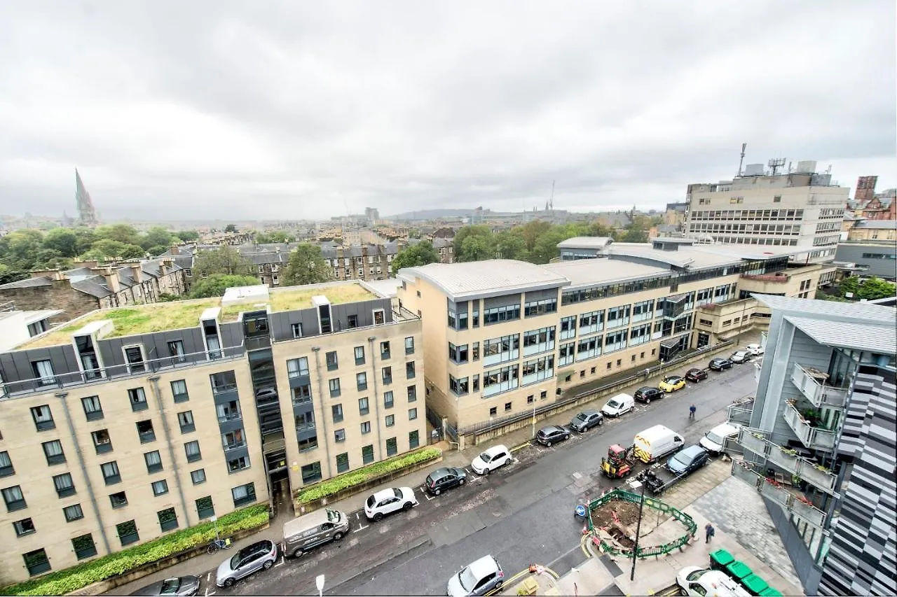 Apartment Guestready - Stylish Top Floor Apt In The City Centre Edinburgh